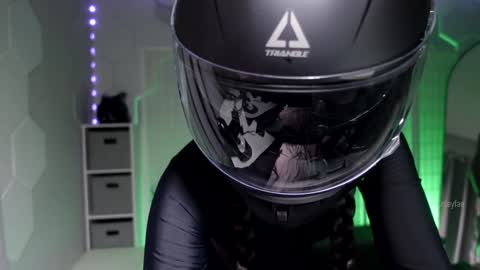 finleyfae online show from January 2025 06:31:01 PM