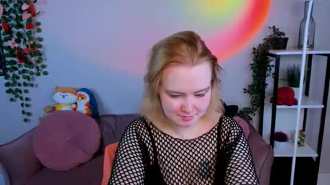 Fiona online show from March 2026 10:38:01 PM