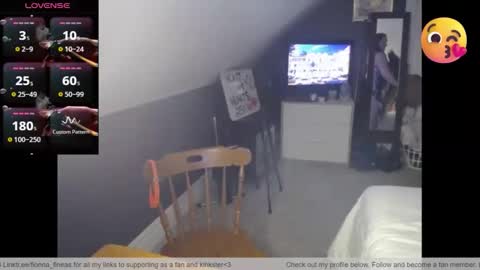 Snapshot of fionna_fineas chatting on April 2026 12:30:02 AM Fionna online show from April 2026 12:30:02 AM