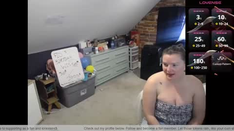Snapshot of fionna_fineas chatting on May 2026 02:57:02 PM Fionna online show from May 2026 02:57:02 PM