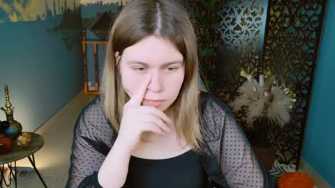 fiora online show from January 2025 05:03:02 AM