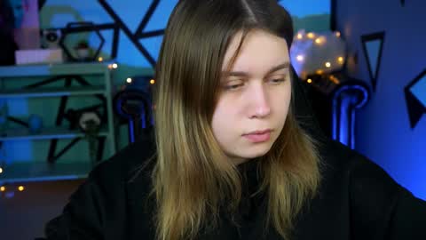 fiora online show from January 2025 05:17:02 AM