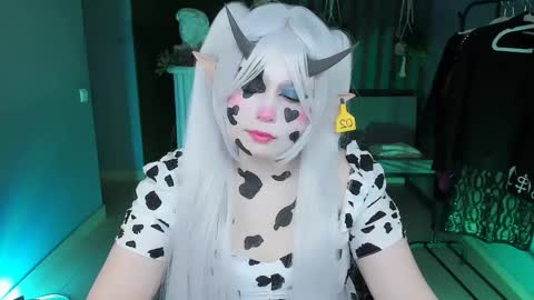 fiora online show from March 2025 11:17:01 AM