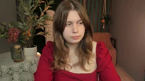 fiora online show from December 2025 01:09:02 PM