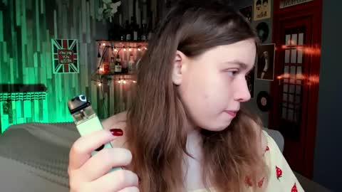 fiora online show from April 2026 07:01:01 AM