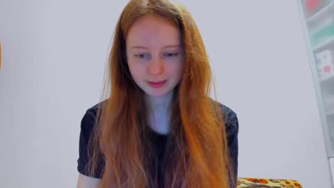 fire_luna online show from January 2025 07:43:02 AM