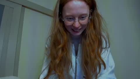 fire_luna online show from March 2026 05:14:01 PM