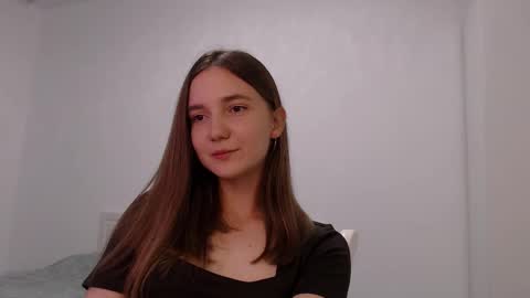 fireflies_fly_ online show from September 2025 07:14:02 PM