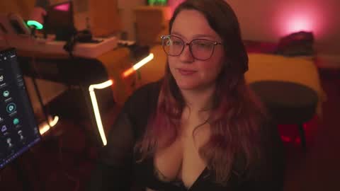 Snapshot of fireproofcuriousity chatting on February 2026 05:14:01 AM Lio Roxy online show from February 2026 05:14:01 AM