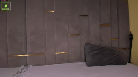 Sexy Tony online show from October 2025 10:25:01 AM