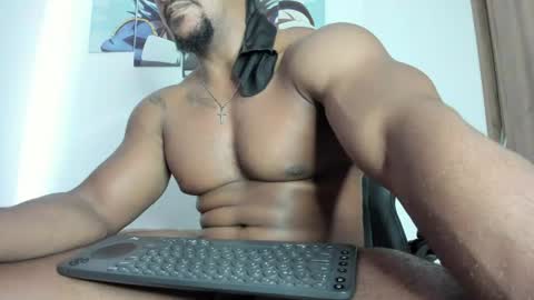 Snapshot of fit_fray chatting on June 2026 08:54:01 PM FRAIDER online show from June 2026 08:54:01 PM