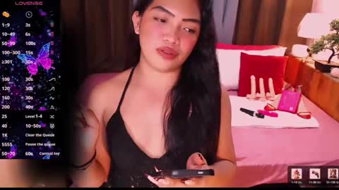 Snapshot of fitfemme_anna chatting on June 2026 01:24:02 PM fitfemme_anna online show from June 2026 01:24:02 PM