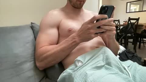 Snapshot of fitness_freak_93 chatting on June 2026 08:17:02 AM fitness_freak_93 online show from June 2026 08:17:02 AM