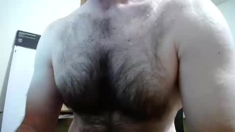 Snapshot of fitshow75 chatting on October 2025 11:22:01 AM Links in Bio below online show from October 2025 11:22:01 AM