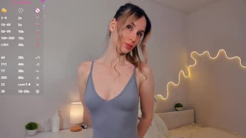 Kira online show from May 2026 01:57:16 AM