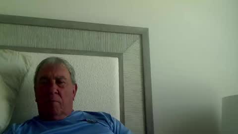Snapshot of fjcs73 chatting on April 2026 05:04:02 PM fjcs73 online show from April 2026 05:04:02 PM