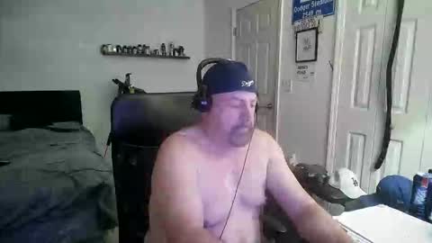 Florida guy online show from February 2026 08:27:02 PM