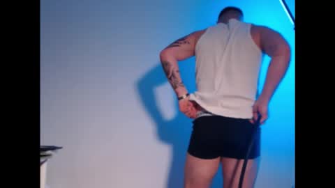 Flamefury18 online show from November 2025 07:18:02 PM