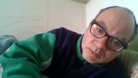 Snapshot of flashdreaming chatting on April 2026 04:15:01 PM Carlo online show from April 2026 04:15:01 PM