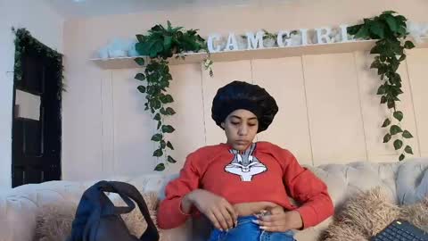 Snapshot of flavia_cruz chatting on May 2026 12:13:02 PM Flavia online show from May 2026 12:13:02 PM