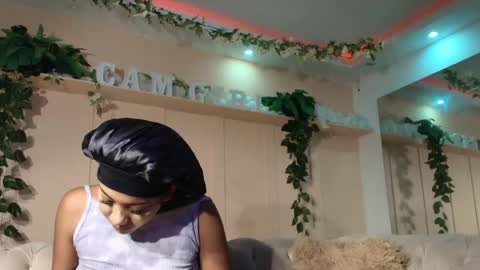 Snapshot of flavia_cruz chatting on May 2026 12:33:02 PM Flavia online show from May 2026 12:33:02 PM