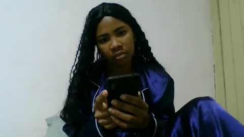 fleurissa online show from September 2025 12:05:01 PM