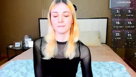 FlexiMona online show from October 2025 09:27:01 AM