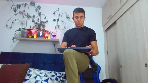 Snapshot of flint_ryan chatting on March 2026 05:51:02 PM Nico online show from March 2026 05:51:02 PM