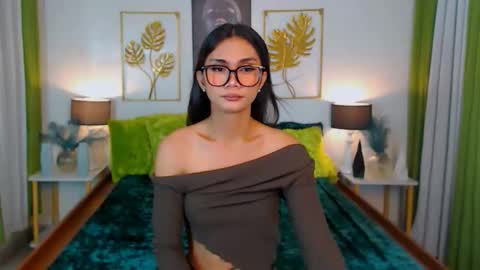 Snapshot of flirtymarga chatting on September 2025 06:55:01 PM Marga online show from September 2025 06:55:01 PM