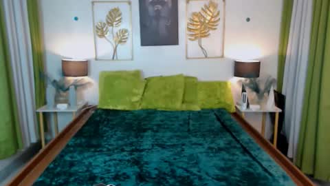 Snapshot of flirtymarga chatting on October 2025 04:52:01 PM Marga online show from October 2025 04:52:01 PM