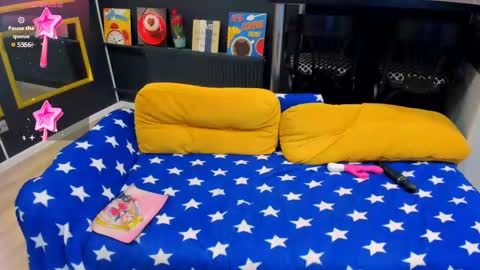 Mary online show from February 2025 03:57:02 AM