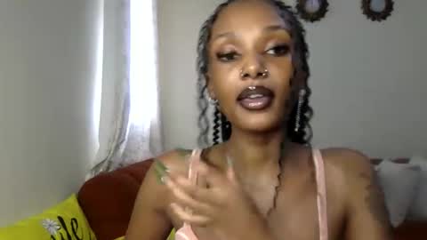 Snapshot of flirtyy_sheery chatting on June 2026 10:32:01 AM sheery online show from June 2026 10:32:01 AM