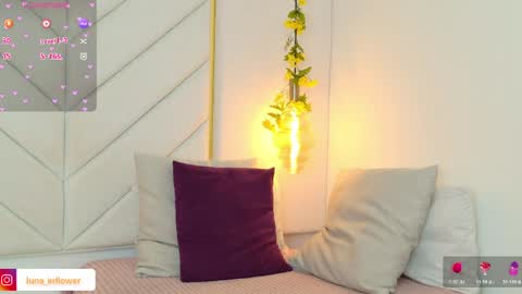 Luna online show from April 2026 01:08:02 PM