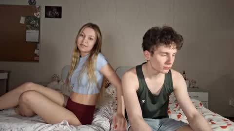 Flora and Sam online show from February 2026 01:20:01 PM