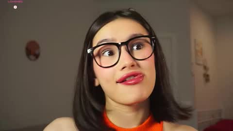 Snapshot of floralmuse chatting on November 2025 04:03:02 AM Viola online show from November 2025 04:03:02 AM