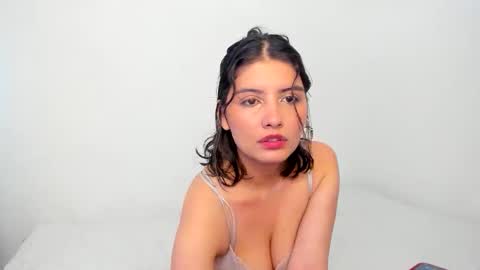 Tell me My Love online show from November 2025 09:03:02 PM