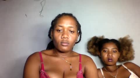 florencia011 online show from March 2025 03:02:01 PM