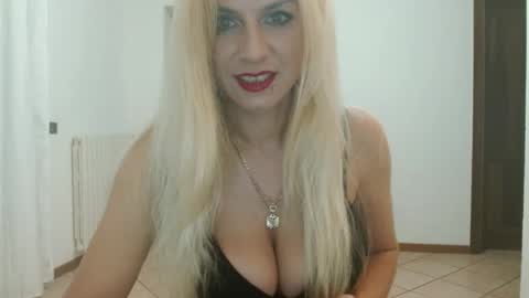 florya4you online show from September 2025 11:59:01 PM