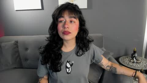 Snapshot of flower_smith_ chatting on February 2026 12:32:01 PM Its a pleasure to meet you. Im Flower. Help me reach 1k. Follow me. online show from February 2026 12:32:01 PM