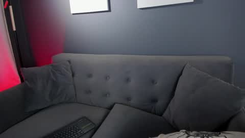 Snapshot of flower_smith_ chatting on February 2026 11:50:01 AM Its a pleasure to meet you. Im Flower. Help me reach 1k. Follow me. online show from February 2026 11:50:01 AM