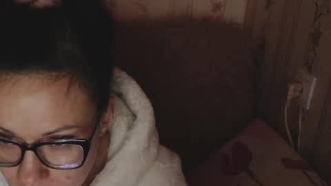 say meow and send tip  online show from December 2024 10:28:01 AM