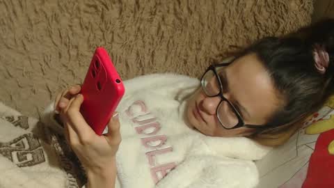 say meow and send tip  online show from January 2025 07:05:01 PM