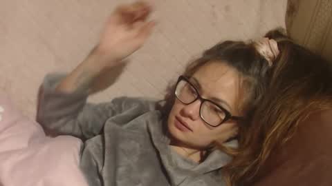 say meow and send tip  online show from November 2025 08:25:02 PM