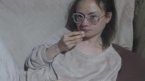 say meow and send tip  online show from April 2026 06:53:02 PM