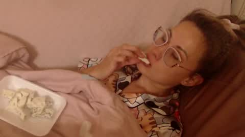 Snapshot of flowercandydoll chatting on July 2026 09:58:01 PM say meow and send tip online show from July 2026 09:58:01 PM