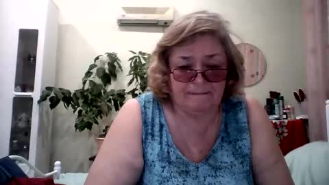 Flowerlower online show from February 2025 05:38:02 PM