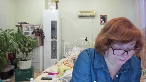 Flowerlower online show from December 2025 06:50:01 AM