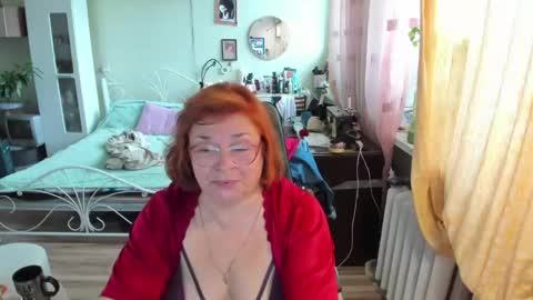 Snapshot of flowerlover8 chatting on May 2026 05:05:02 AM Flowerlower online show from May 2026 05:05:02 AM