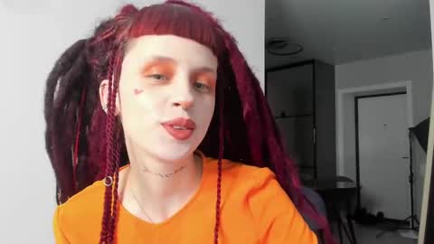 Snapshot of flowerofsin2001 chatting on March 2025 03:42:02 PM Flower online show from March 2025 03:42:02 PM