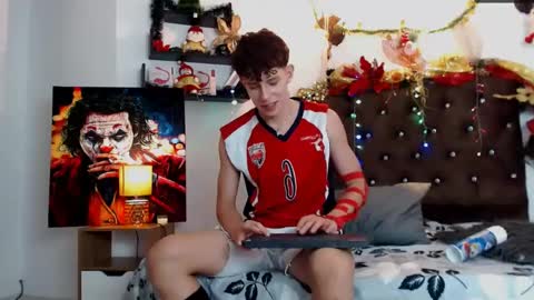 flowers109 online show from December 2024 12:30:02 AM